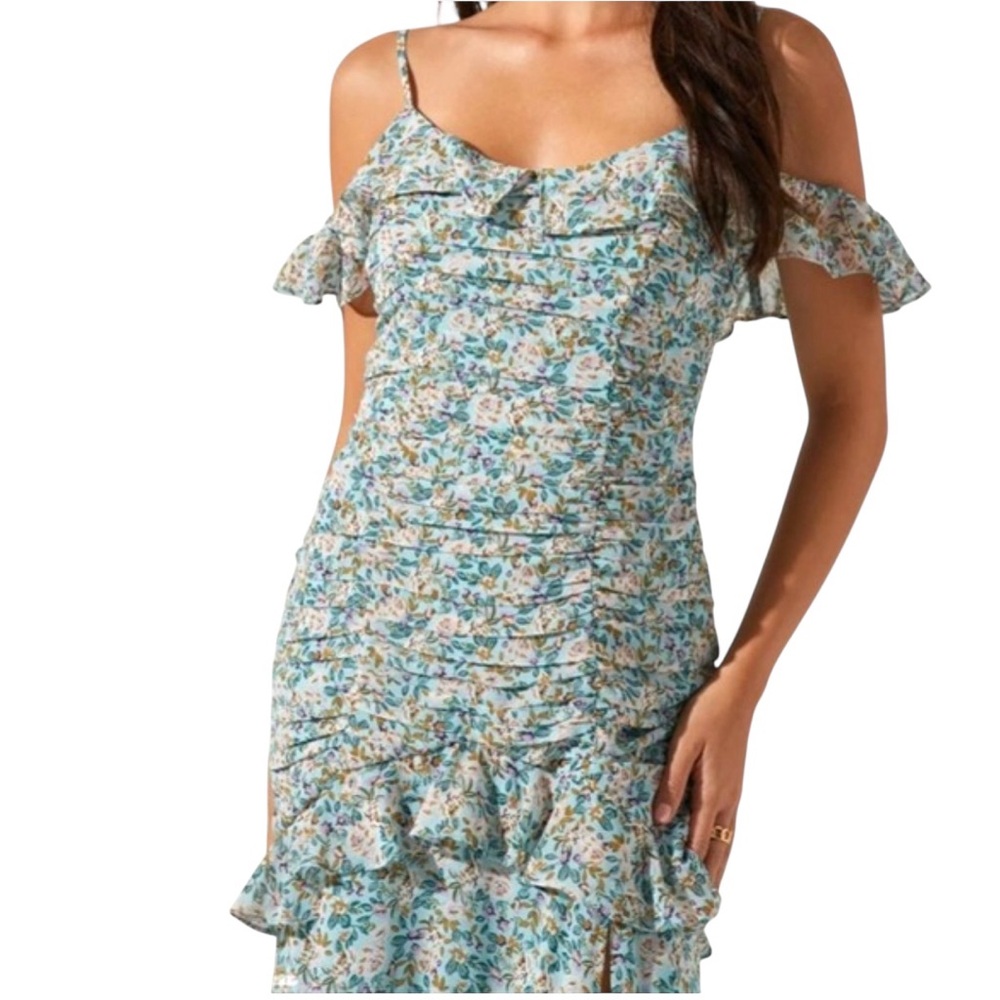 ASTR THE LABEL Daisy Dell Floral Ruffle Off the Shoulder Midi Dress, Size S. - Picture 6 of 11